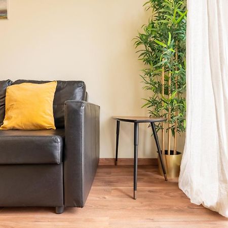 Guestready - Happy Home In Santa Cruz Lisbon Bagian luar foto