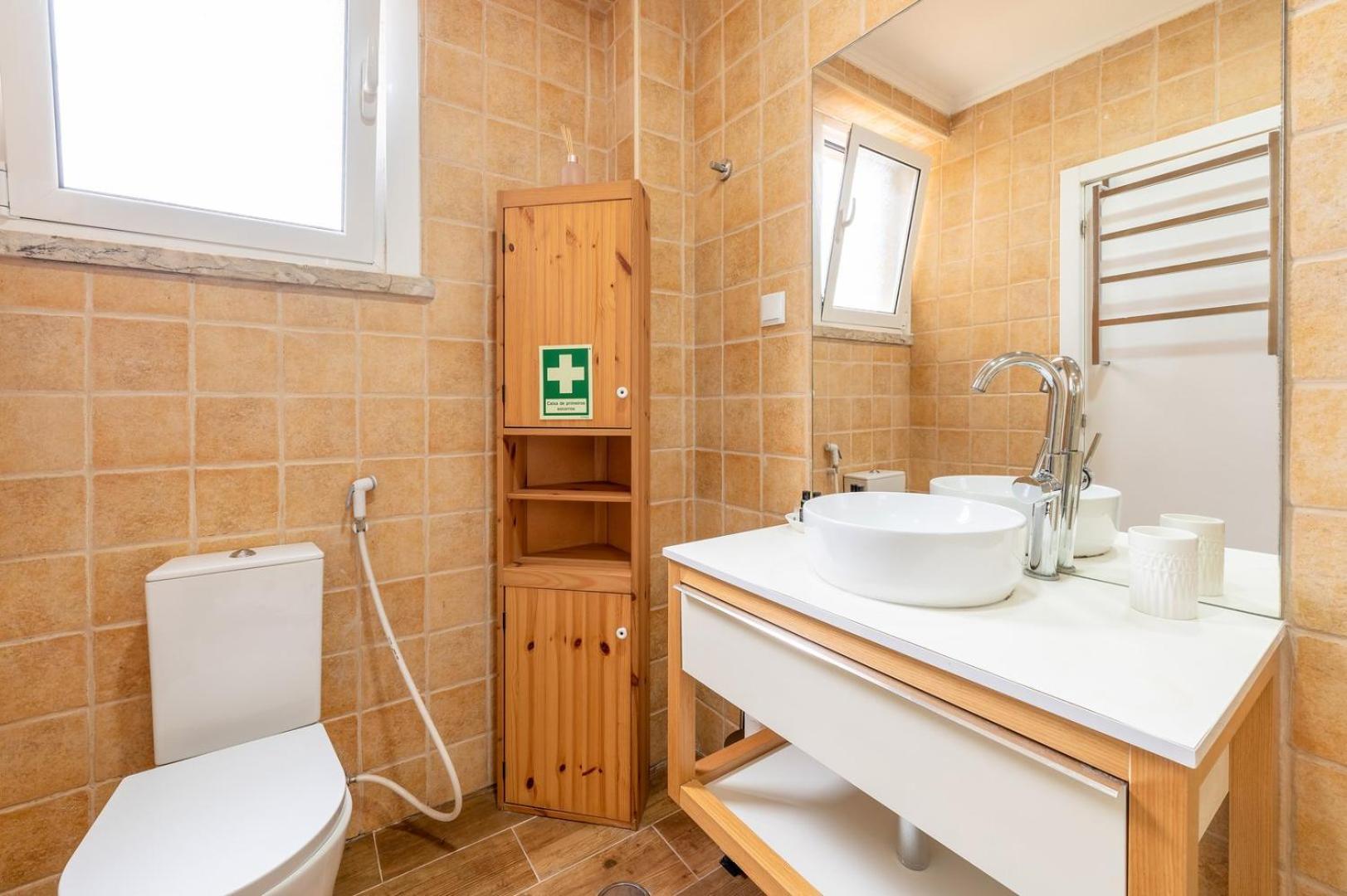 Guestready - Happy Home In Santa Cruz Lisbon Bagian luar foto
