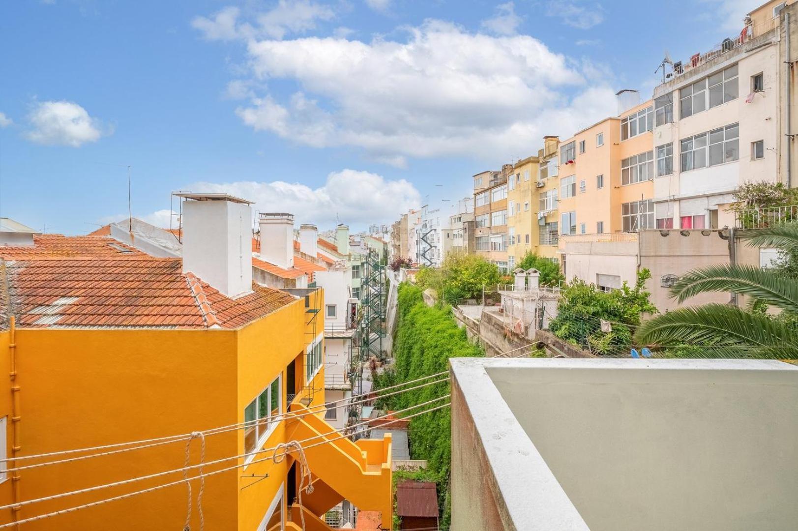 Guestready - Happy Home In Santa Cruz Lisbon Bagian luar foto