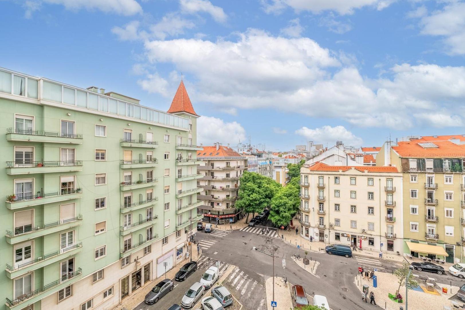 Guestready - Happy Home In Santa Cruz Lisbon Bagian luar foto